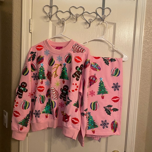 QUEEN OF SPARKLES Other - NWT Queen of Sparkles Icon Set Sz S Top M Bottoms